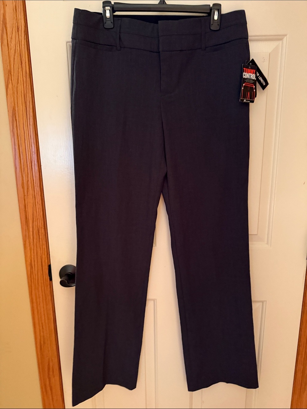 AB Studio Women's Black Straight-Leg Dress Pants